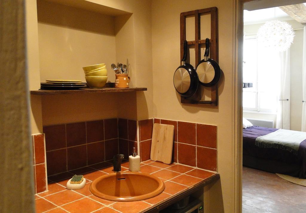 Les Remparts Apartment อาวีญง ภายนอก รูปภาพ